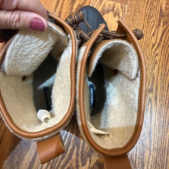 Lands End Women's Brown and Tan Duck Boots with inner lining - Picture 5 of 6